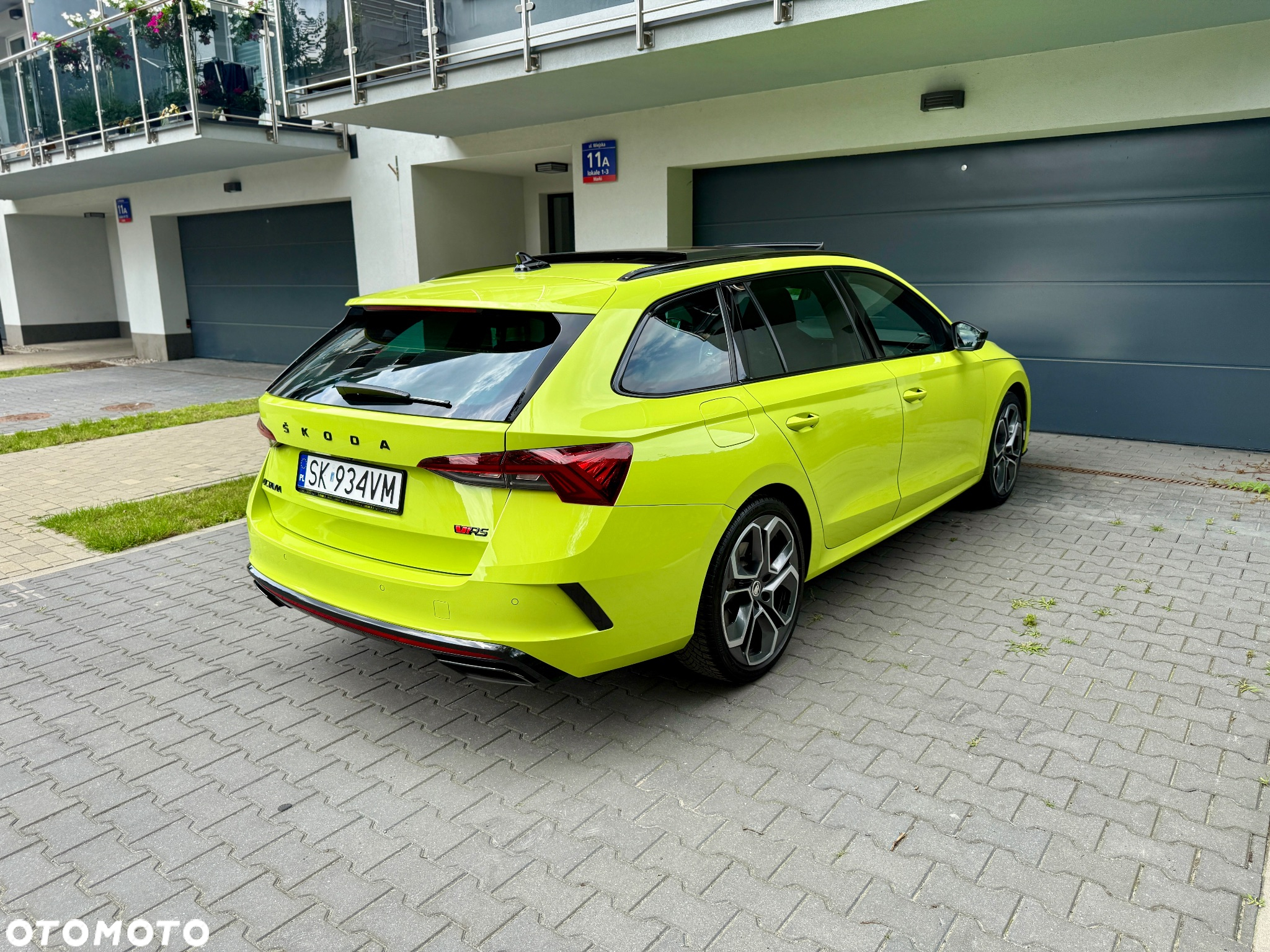 Skoda Octavia 2.0 TSI RS Challenge 245 DSG - 4