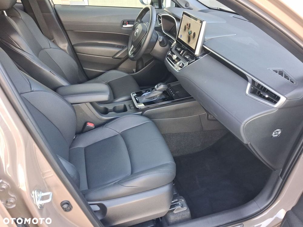 Toyota Corolla Cross - 31