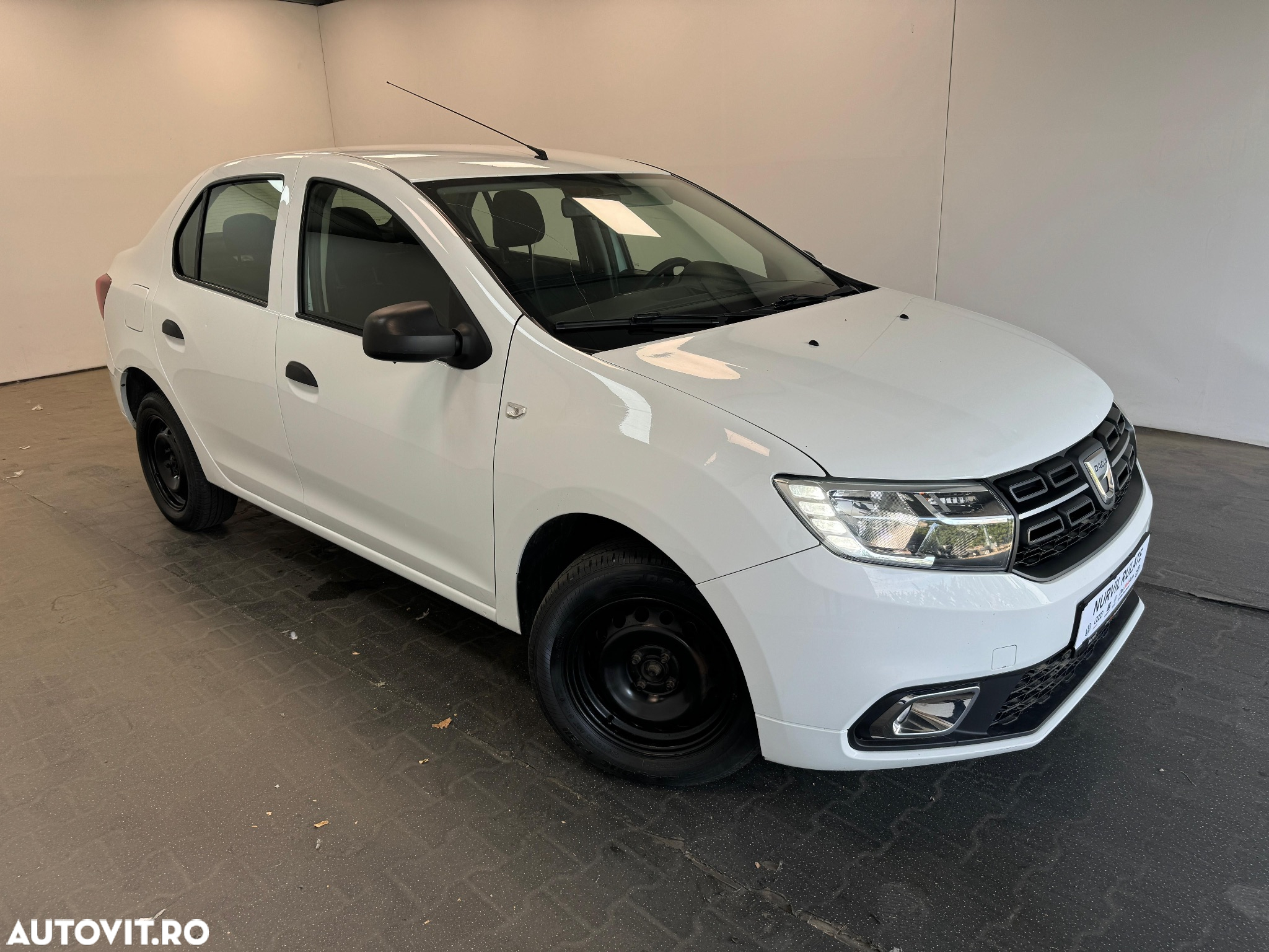 Dacia Logan 1.0 SCe SL PLUS - 24
