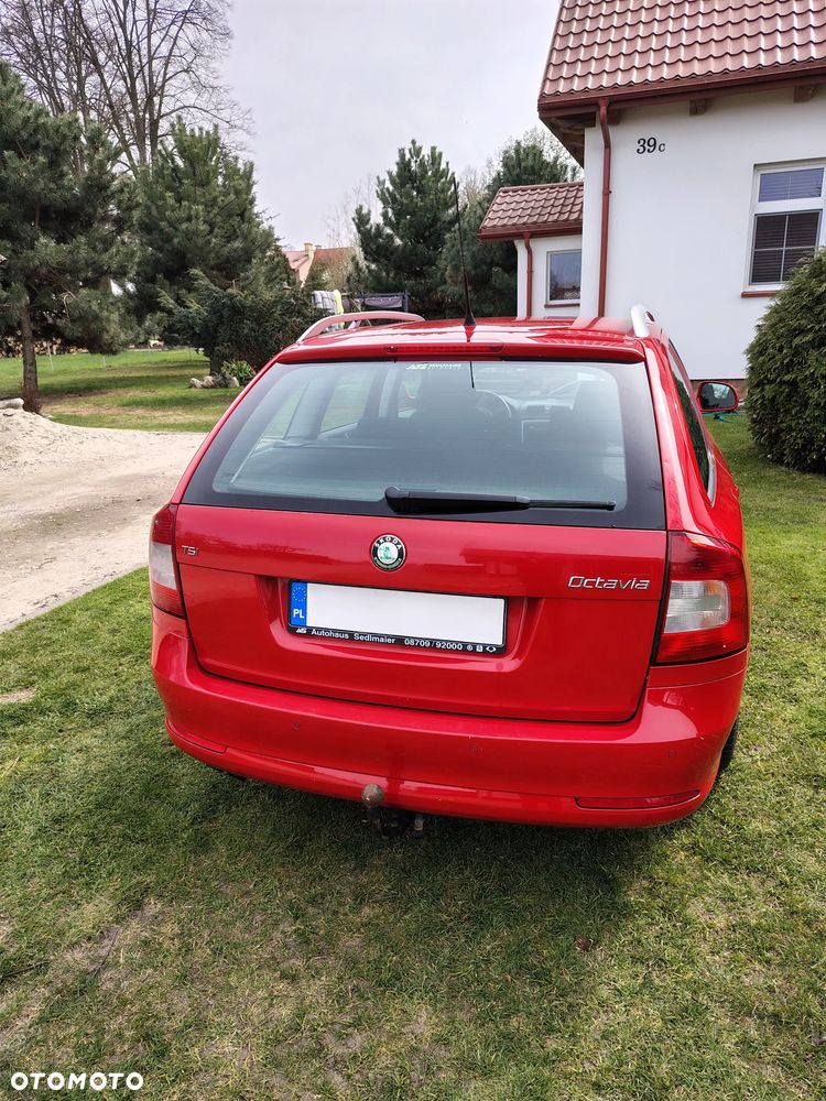 Skoda Octavia 1.8 TSI Ambiente - 5