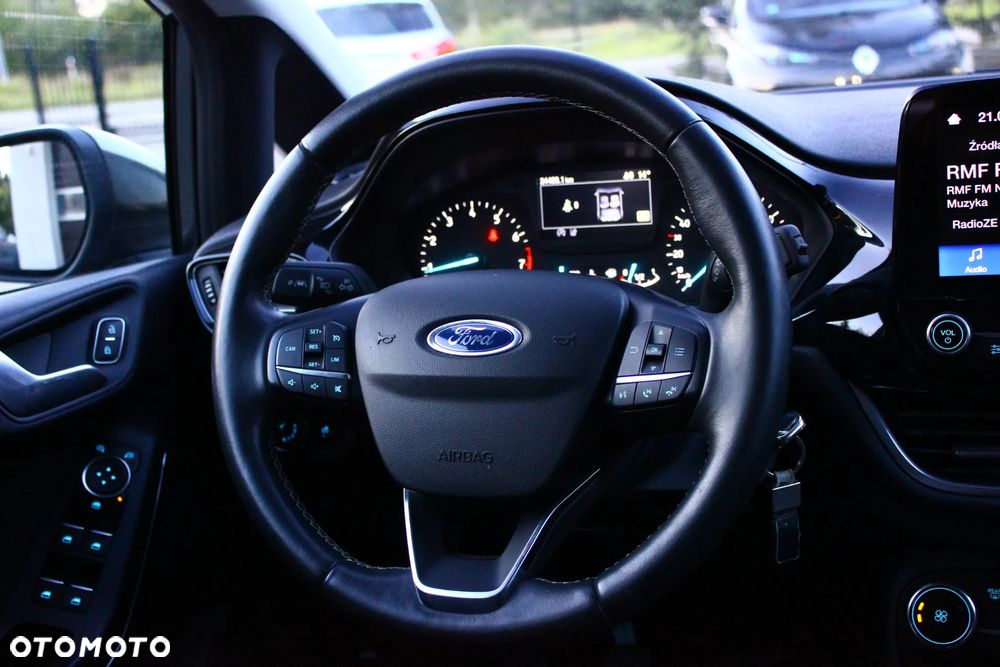 Ford Fiesta 1.1 Titanium ASS - 39