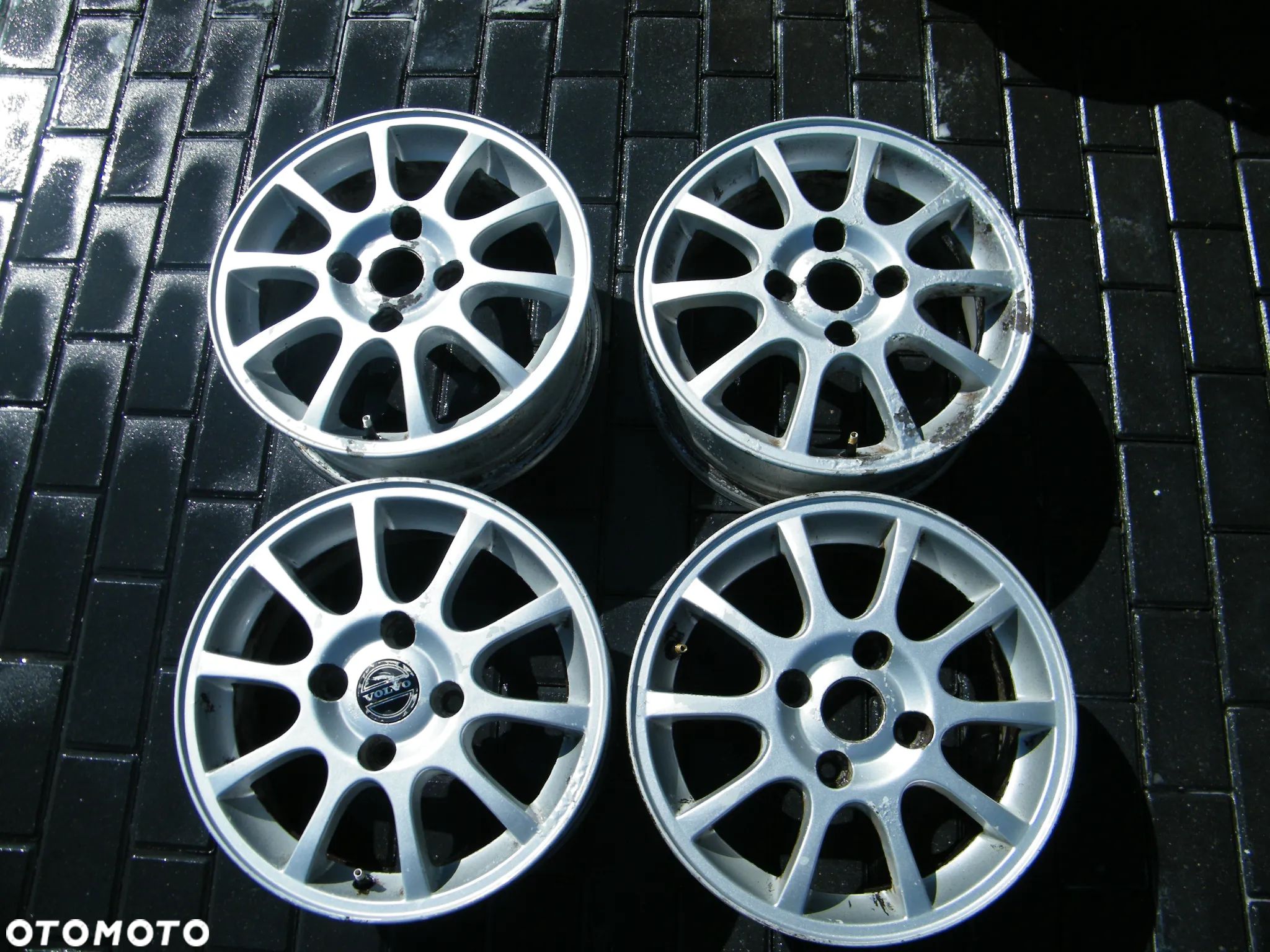 Felgi aluminiowe alufelgi komplet 4x112 ET44/ 5J x 15 otwór 67 - 1