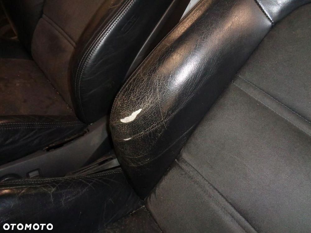 FOTELE SKÓRA ALCANTARA EL GRZANE AUDI A8 D3 - 8