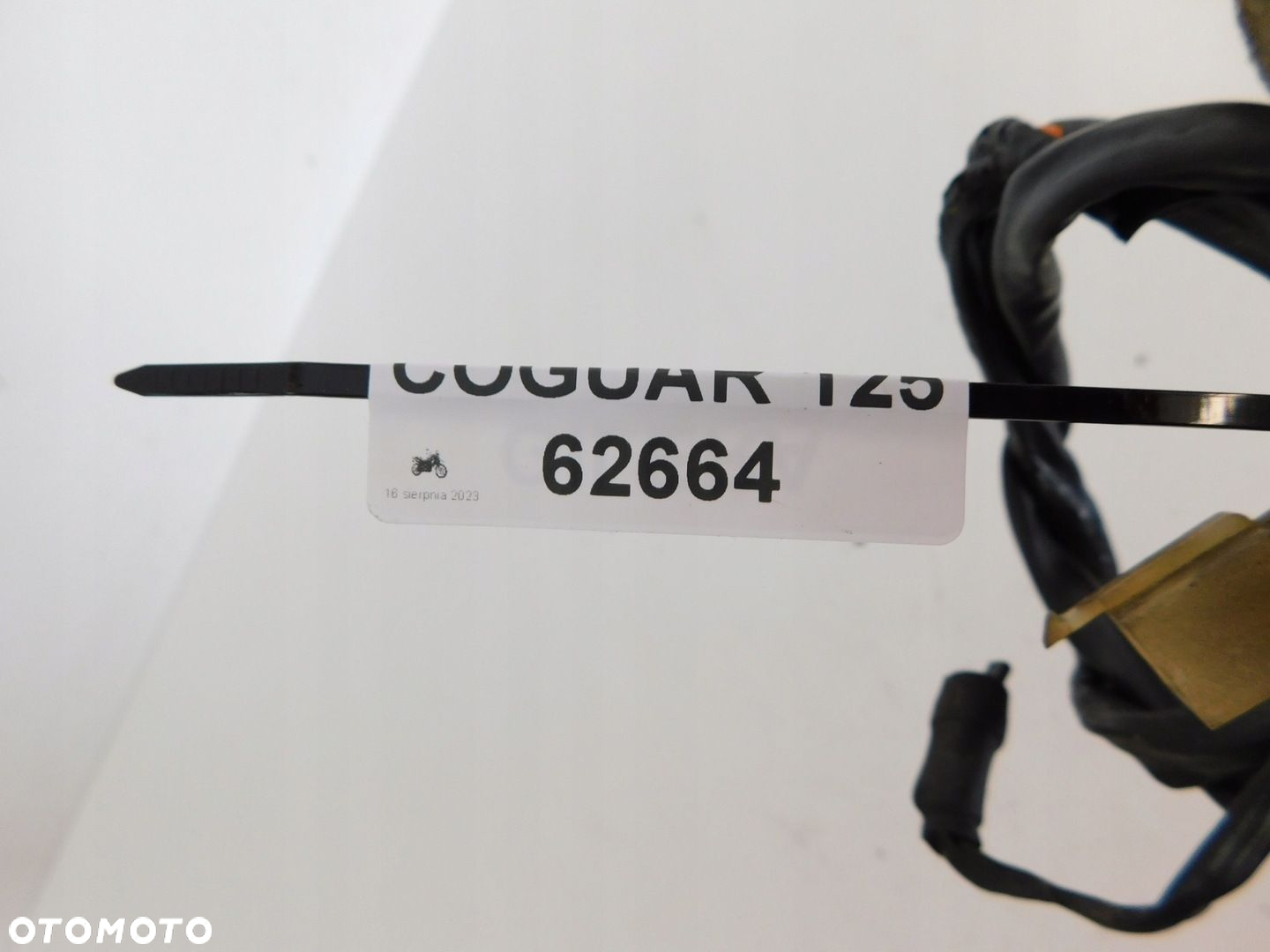 GILERA COGUAR 125 PRZEŁĄCZNIK PRAWY  ROLGAZ - 8