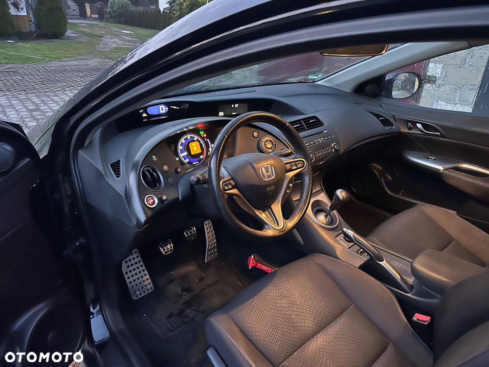 Honda Civic 1.8i-VTEC Sport - 13