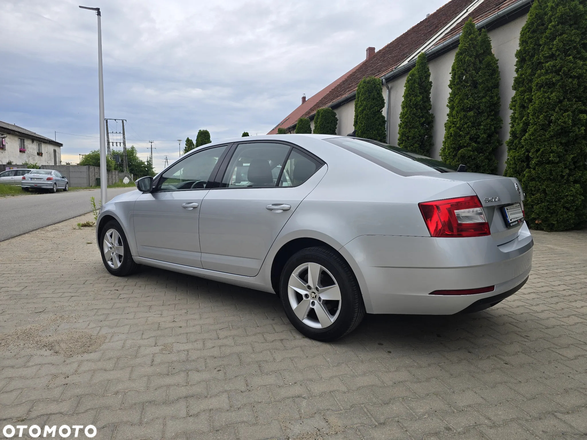 Skoda Octavia 1.6 TDI Ambition - 10