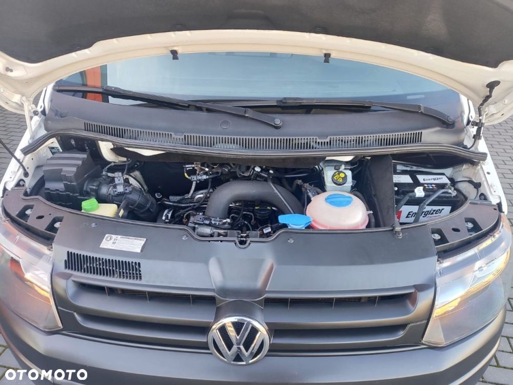 Volkswagen Transporter - 26