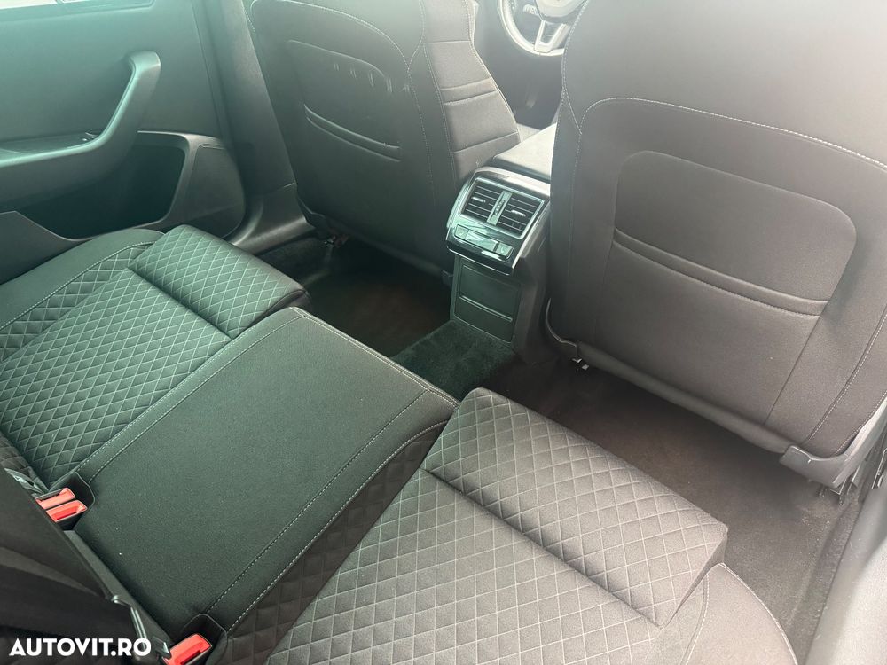 Skoda Superb Combi 2.0 TDI DSG Style - 22