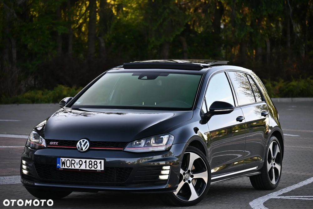 Volkswagen Golf 2.0 TSI BMT GTI Performance DSG - 2