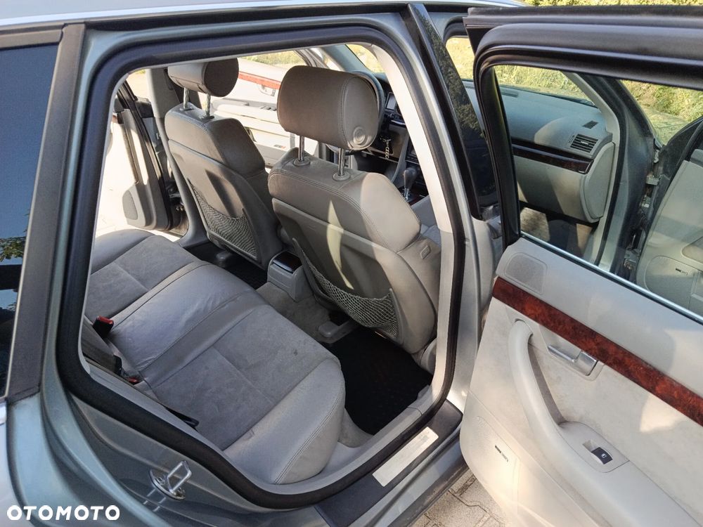 Audi A4 Avant - 14
