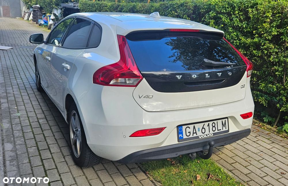 Volvo V40 D2 Kinetic - 4