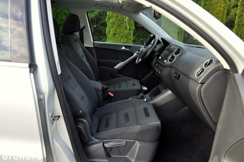 Volkswagen Tiguan - 17
