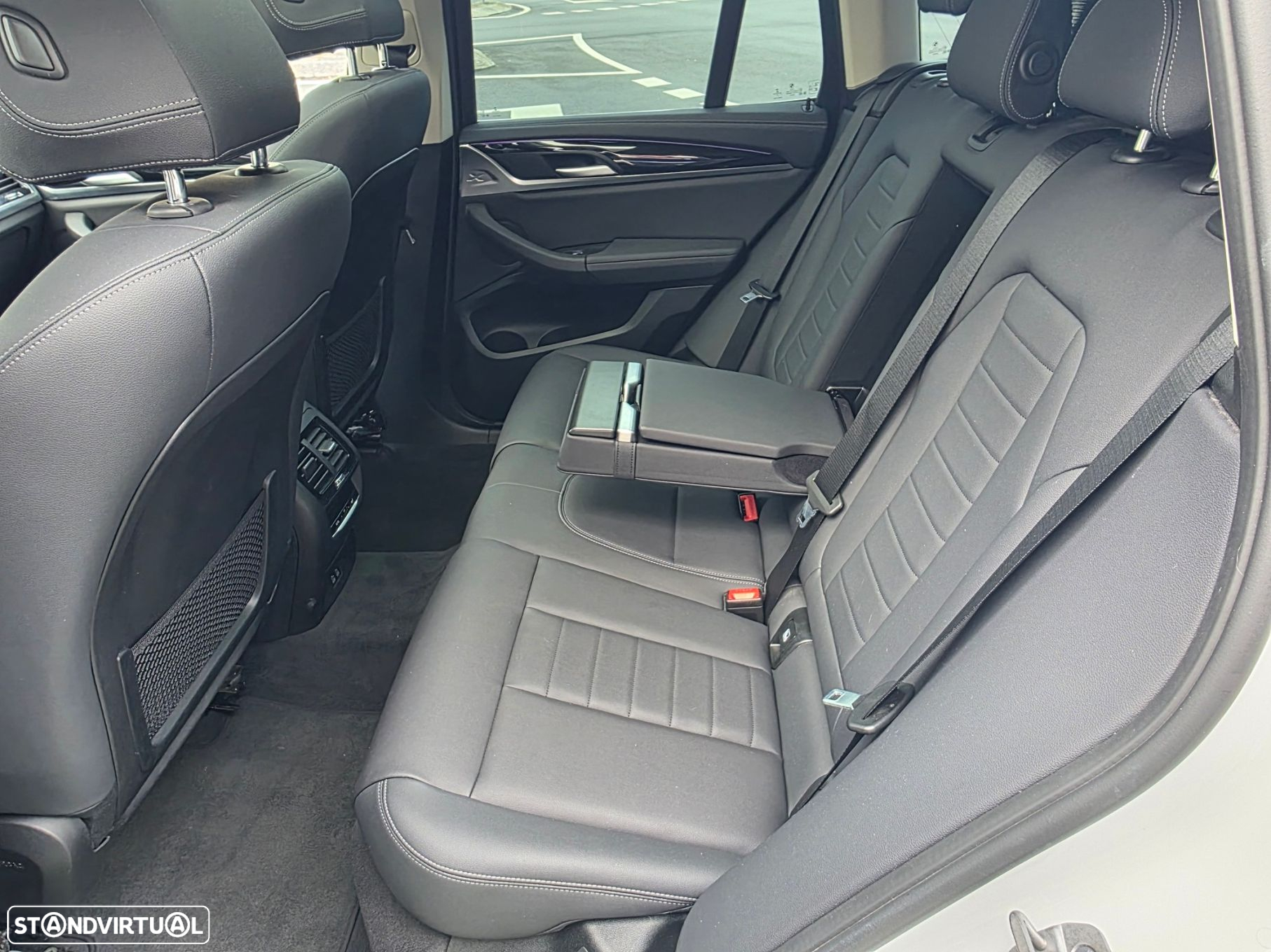 BMW iX3 Inspiring - 19