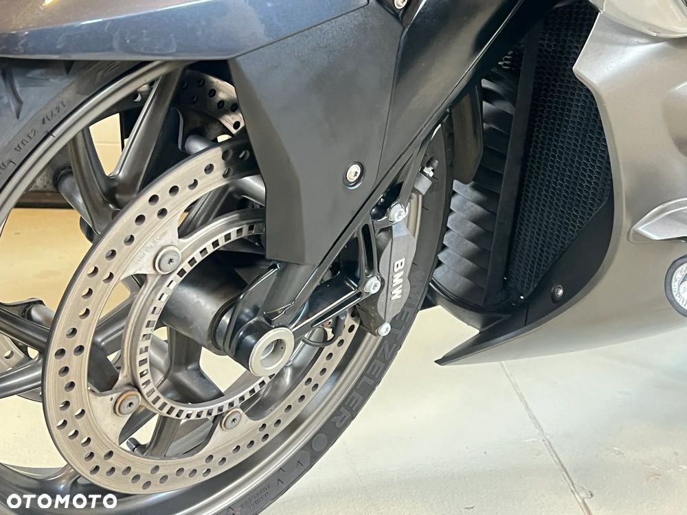 BMW K - 7