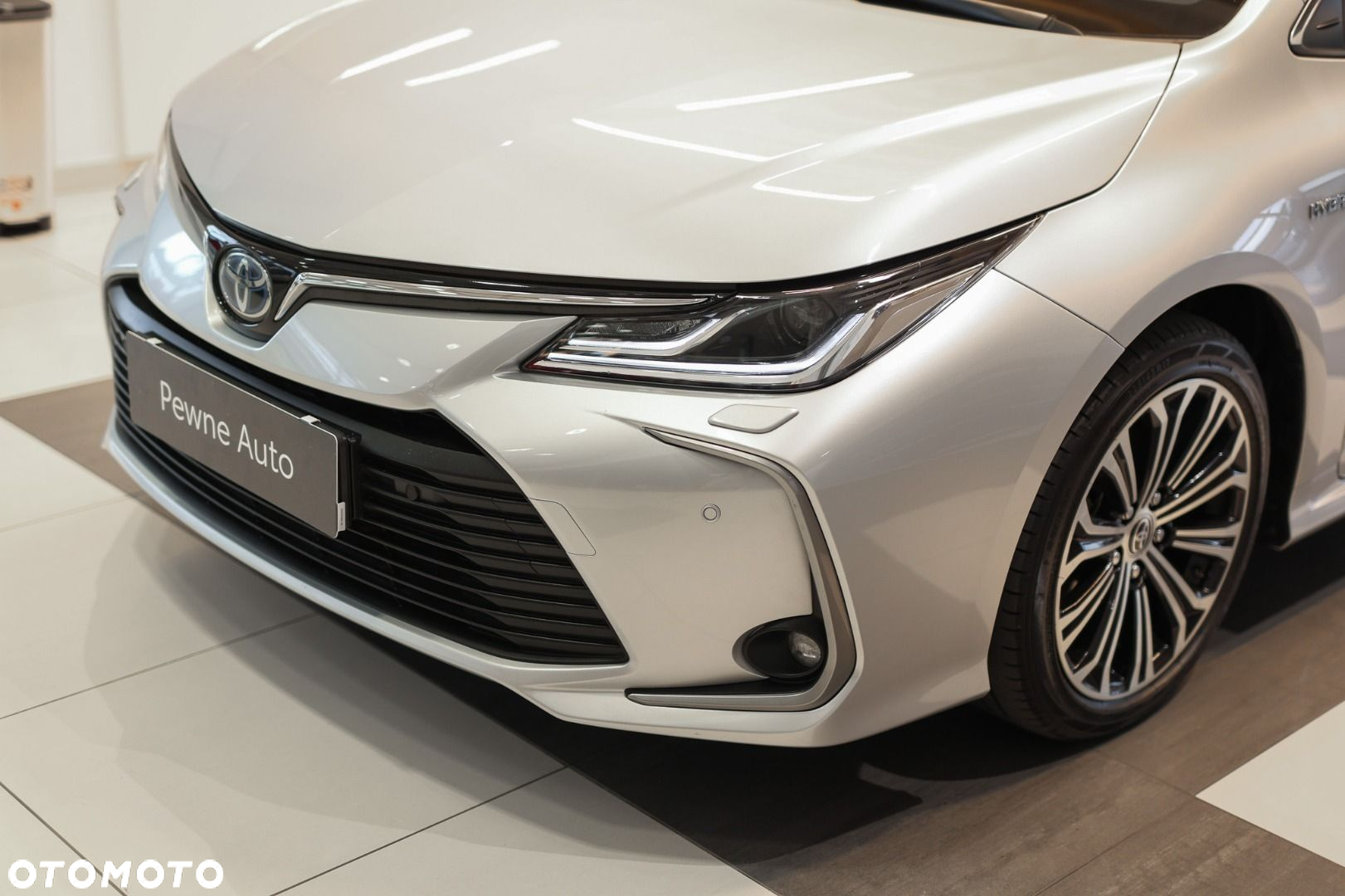 Toyota Corolla - 23