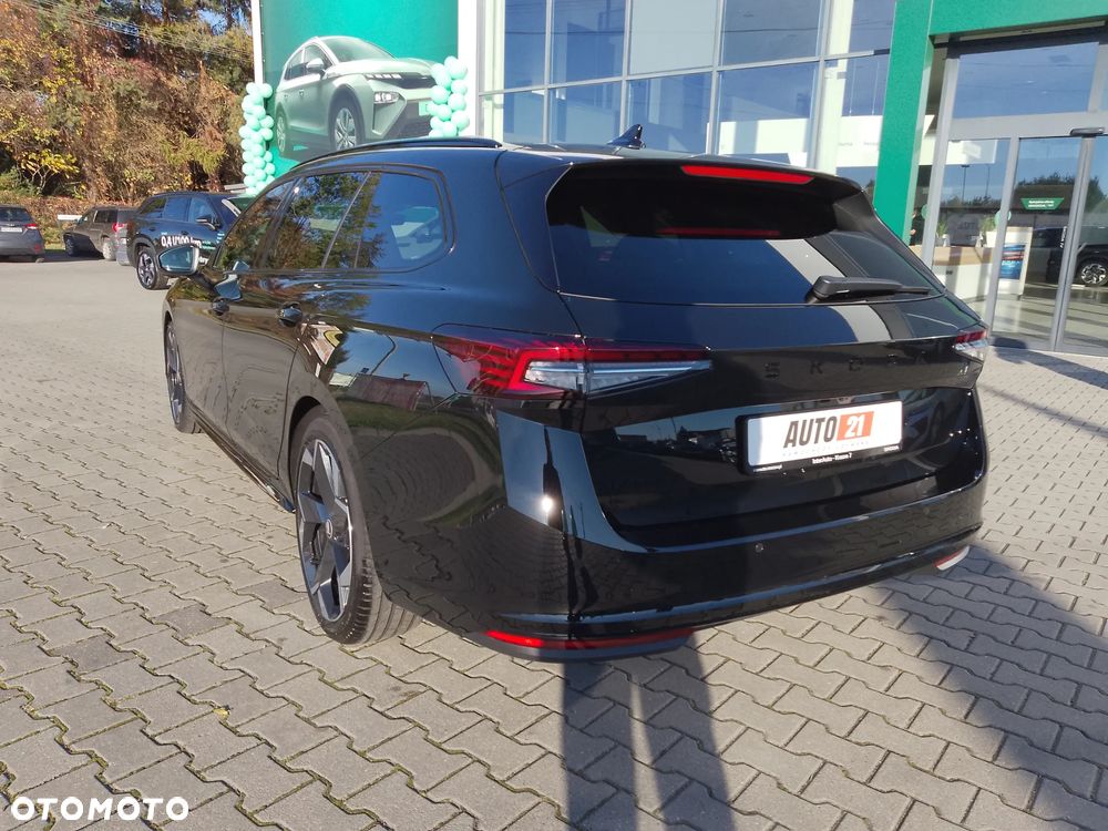 Skoda Superb 2.0 TDI SCR 4x4 Sportline DSG - 8