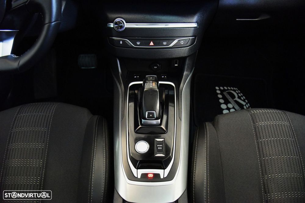 Peugeot 308 SW 1.5 BlueHDi Allure Pack EAT8 - 18