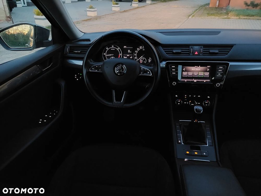 Skoda Superb 1.6 TDI Active - 23