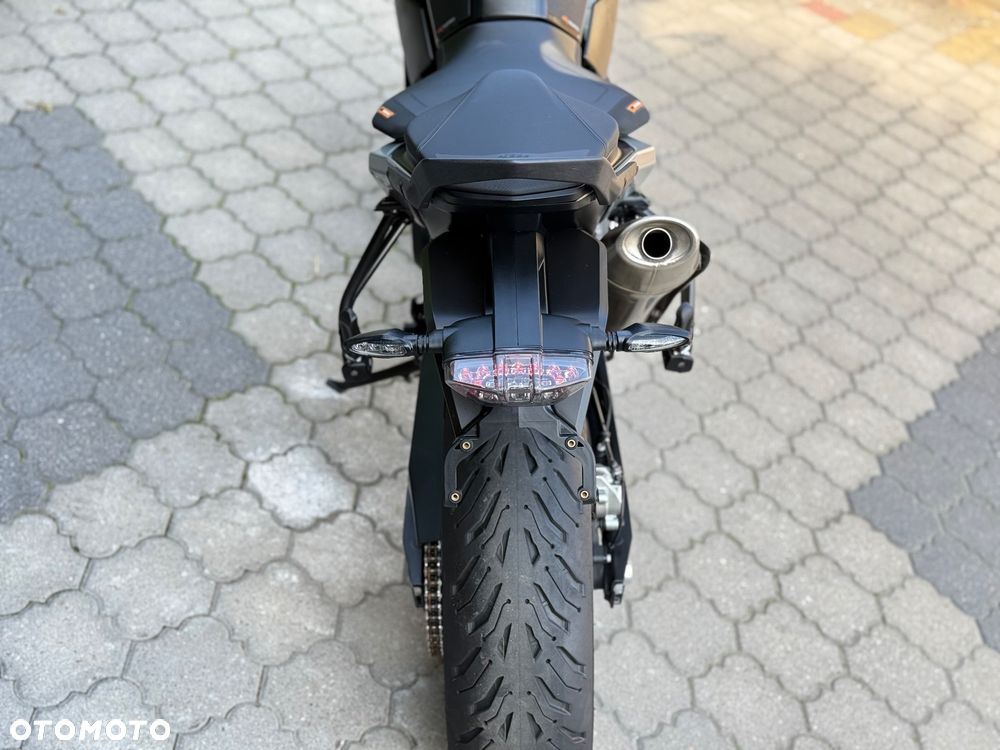KTM Duke - 21