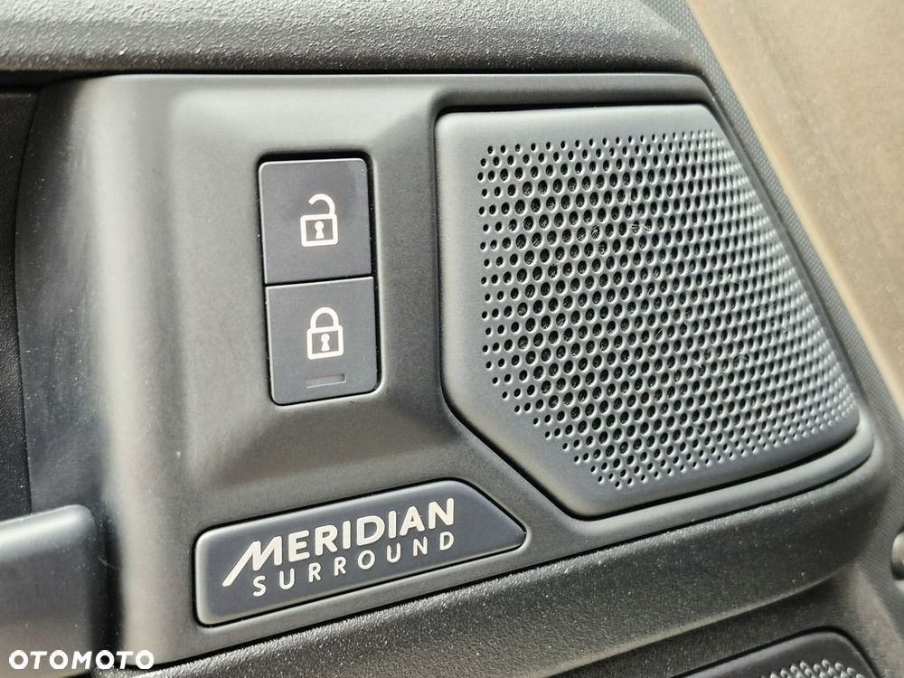 Land Rover Defender 110 P635 OCTA - 20