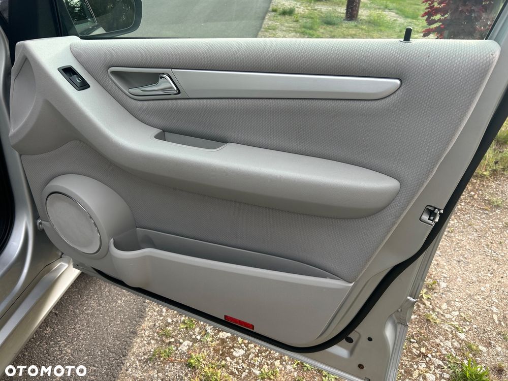 Mercedes-Benz Klasa B 150 - 15