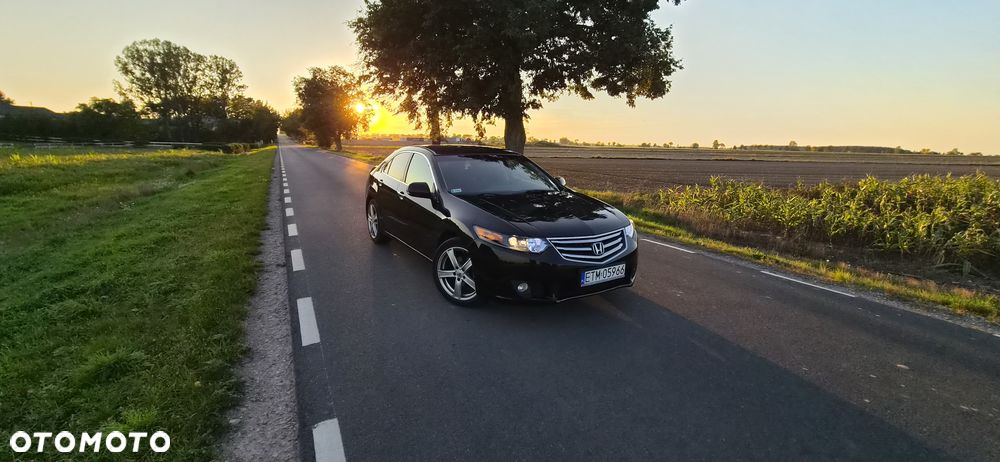 Honda Accord - 9