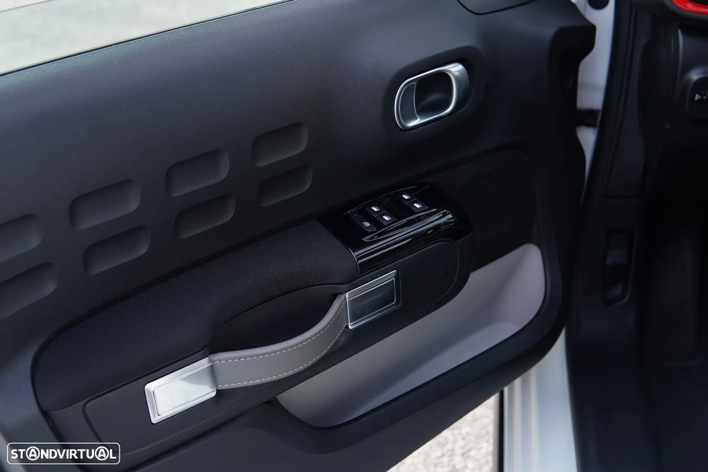 Citroën C3 Pure Tech Shine - 36