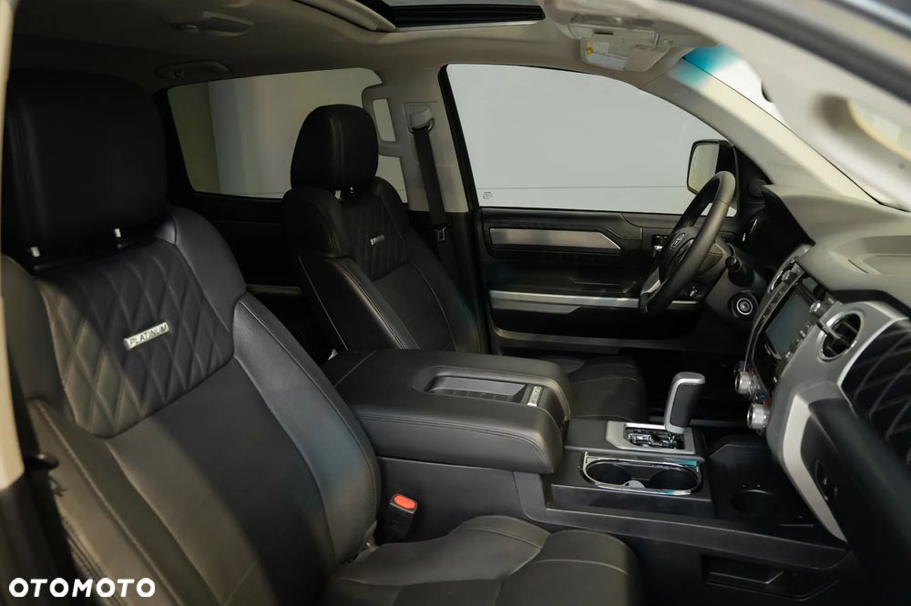 Toyota Tundra - 4