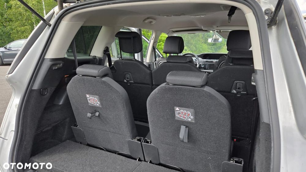 Citroën C4 Picasso - 27