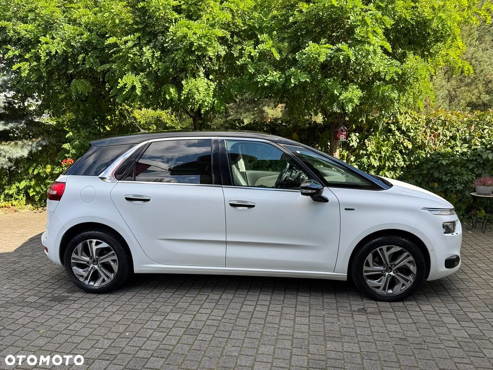 Citroën C4 Picasso e-HDi 115 ETG6 Exclusive - 4