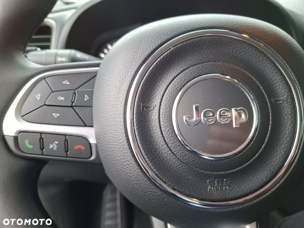 Jeep Renegade - 21