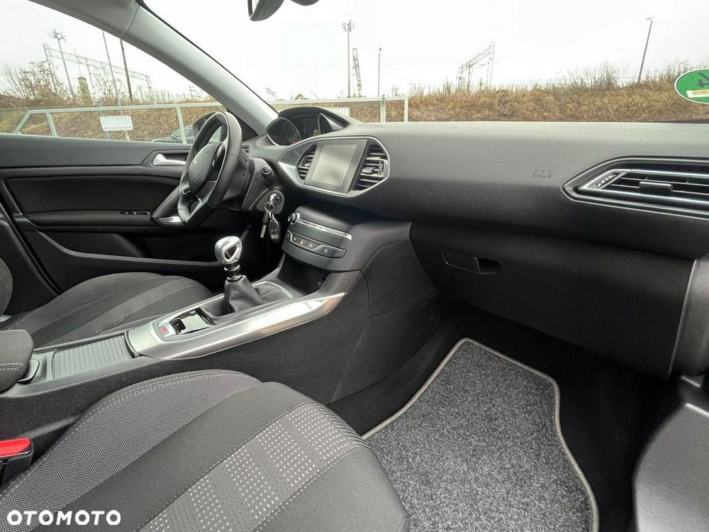 Peugeot 308 HDi FAP 150 Allure - 36