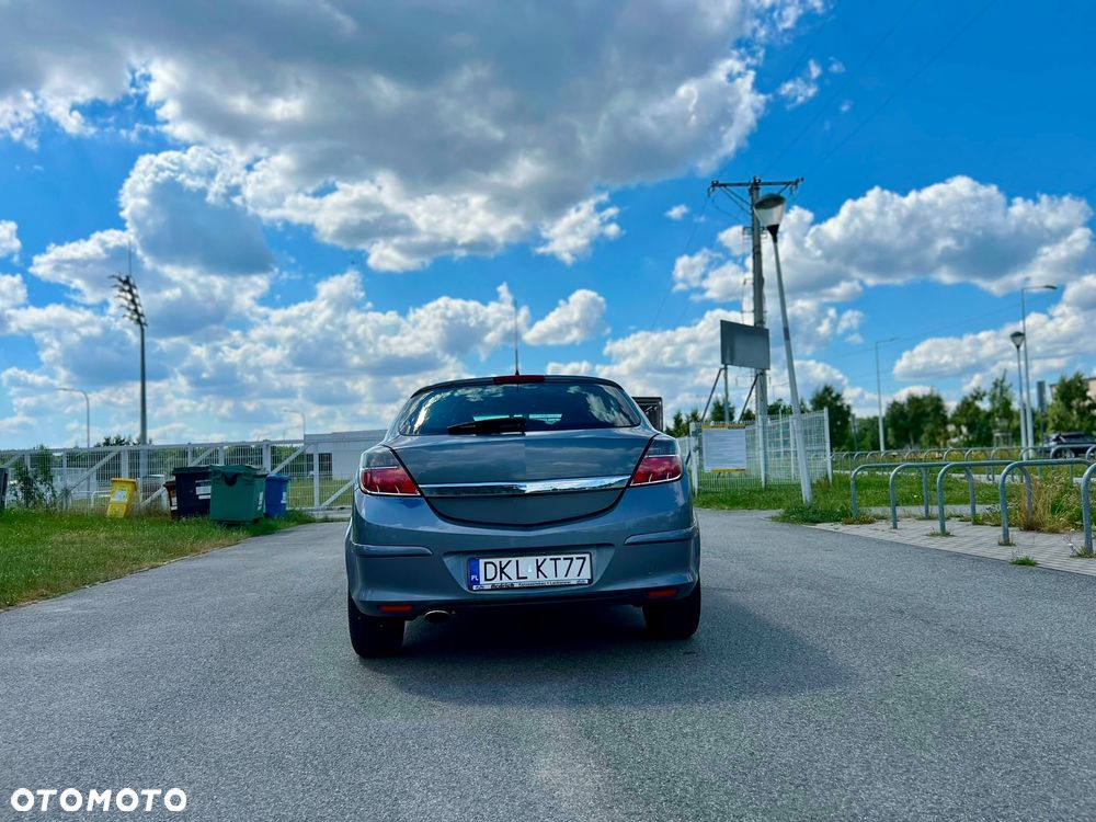 Opel Astra - 10