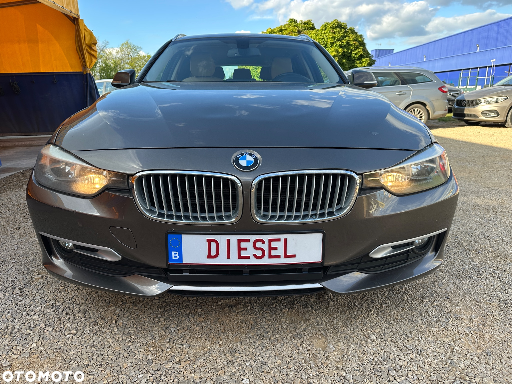 BMW Seria 3 318d DPF Touring Edition Exclusive - 4