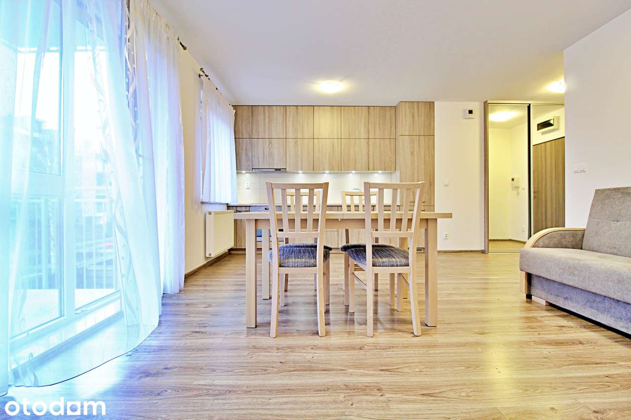 Duża kawalerka | ok. ul. Bajana | Lokum da Vinci| Balkon