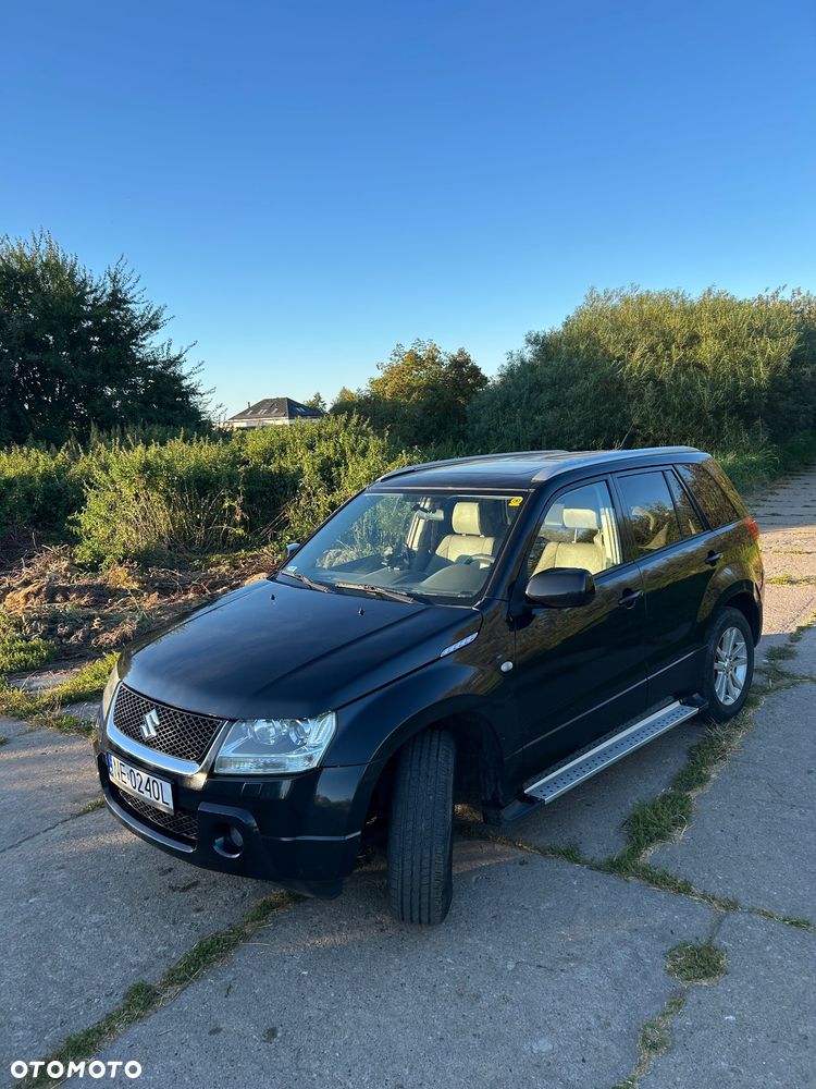 Suzuki Grand Vitara 2.0 20th Anniversary - 11