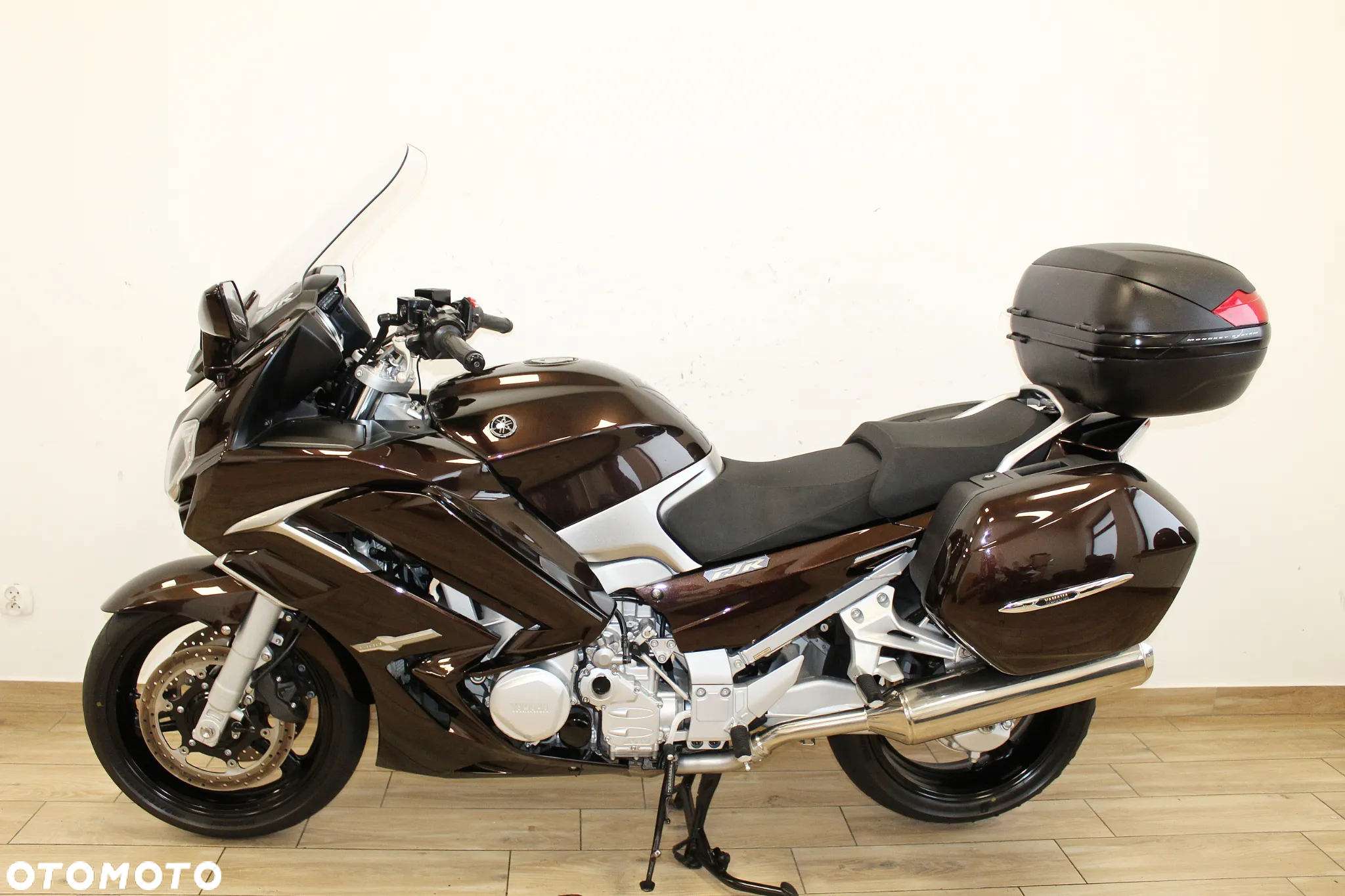 Yamaha FJR - 4
