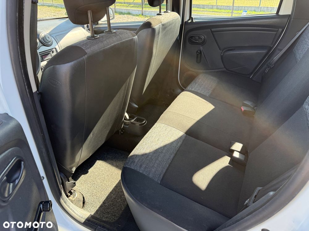 Dacia Duster 1.6 16V 4x2 Ambiance - 8