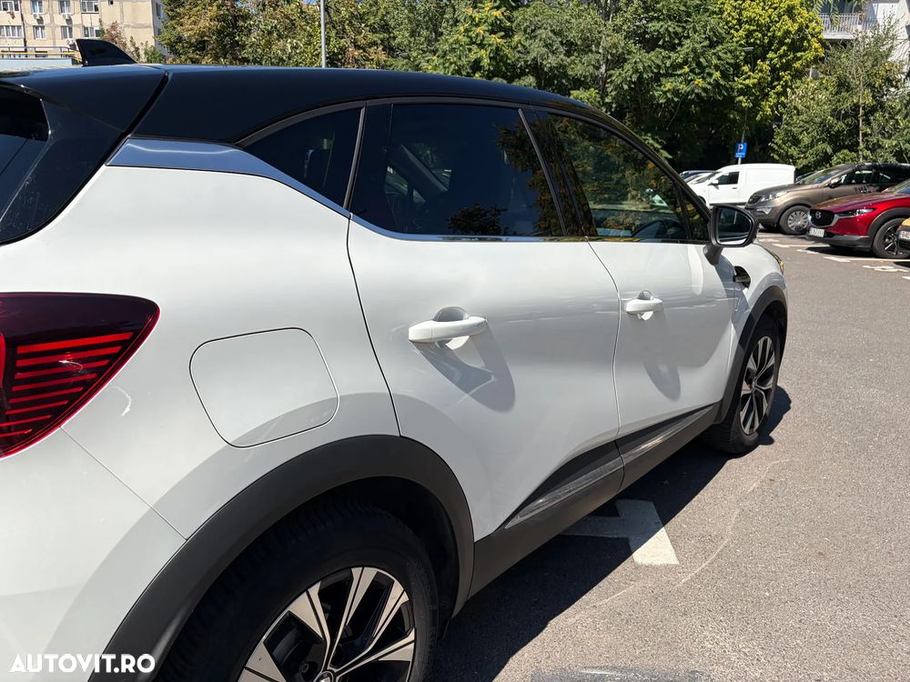Renault Captur MHEV 140 Techno - 12