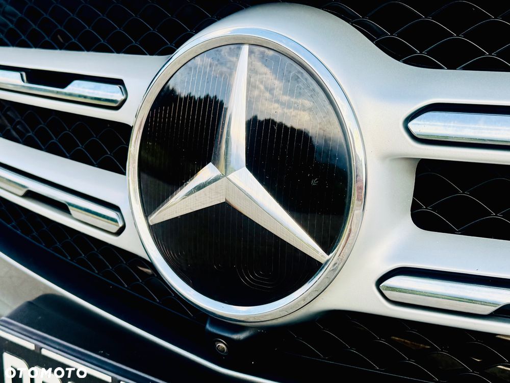 Mercedes-Benz GLC 220 d 4Matic 9G-TRONIC AMG Line Plus - 20
