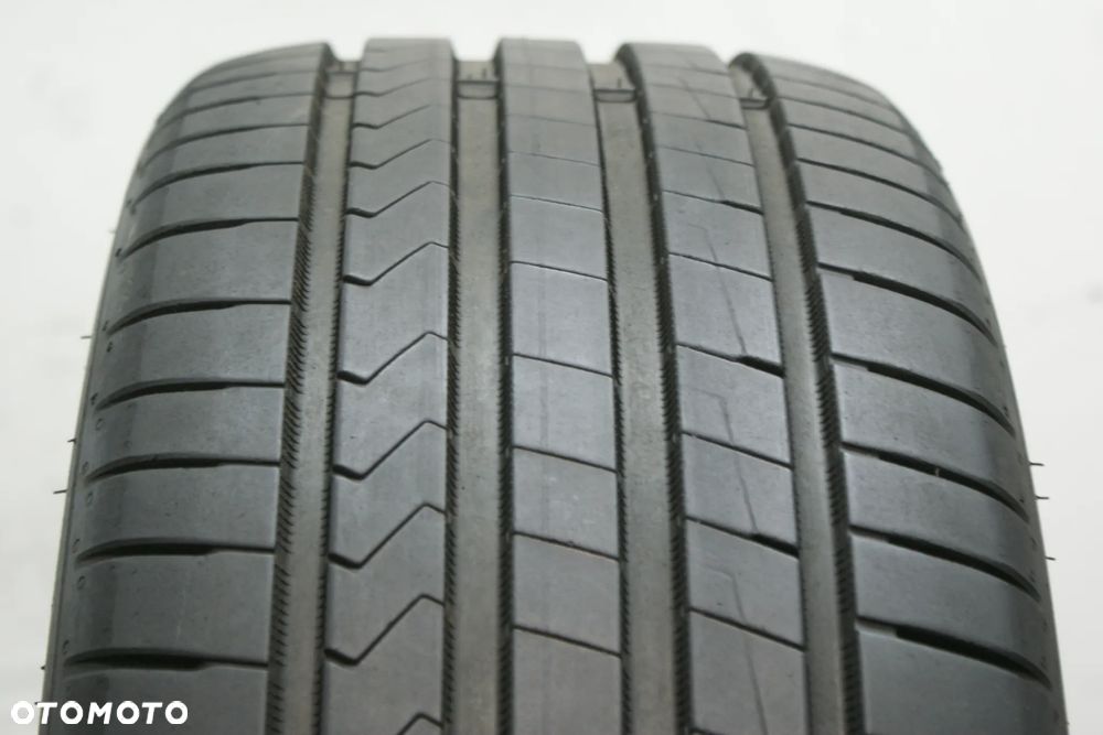 225/45R17 HANKOOK VENTUS PRIME 4 , 6,3mm 2022r - 1