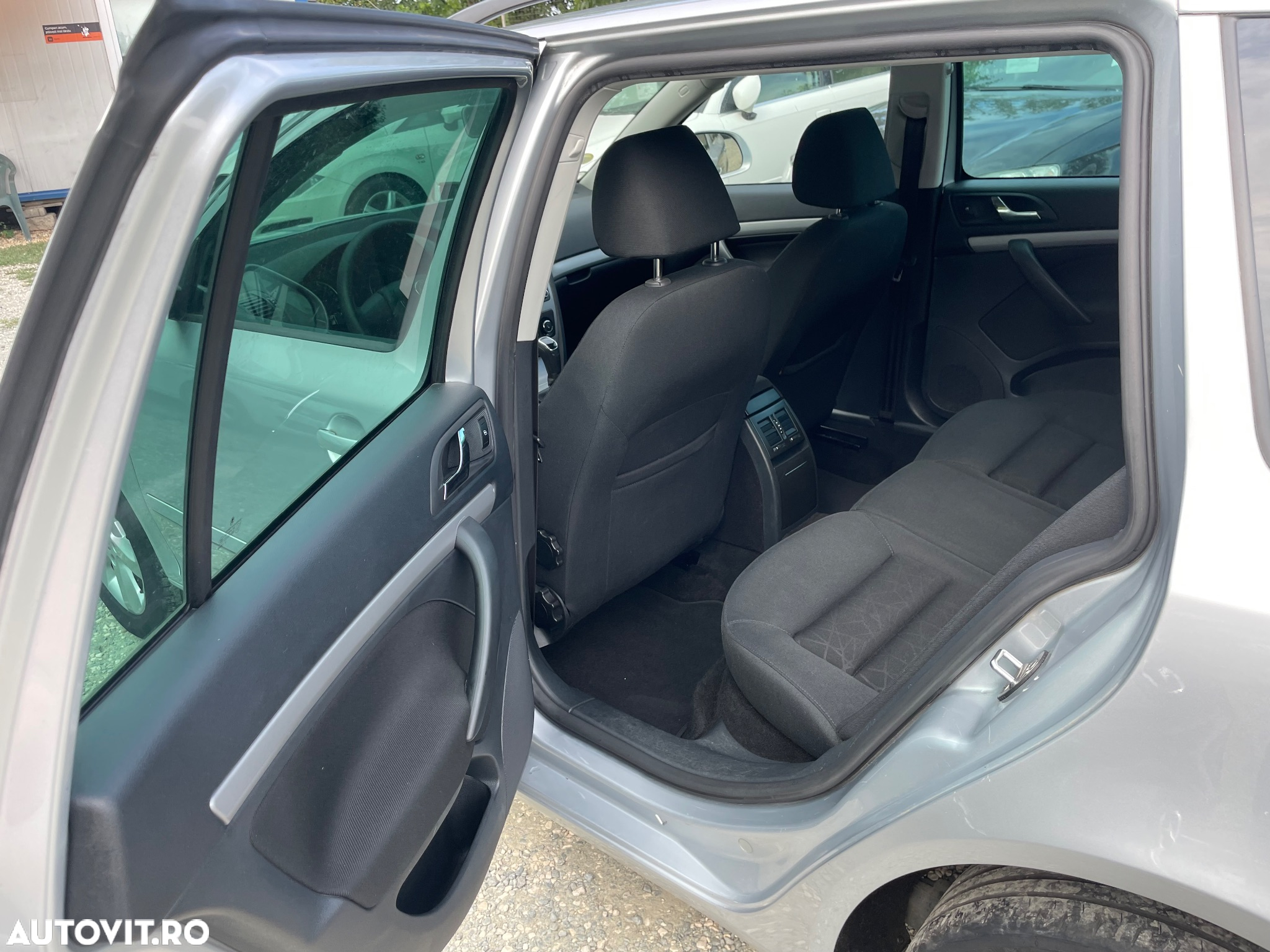 Skoda Octavia 2.0 TDI DPF FAMILY - 11