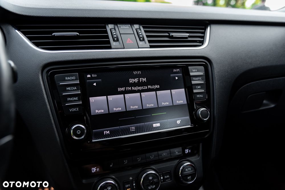 Skoda Octavia 2.0 TDI 4x4 DSG Scout - 32