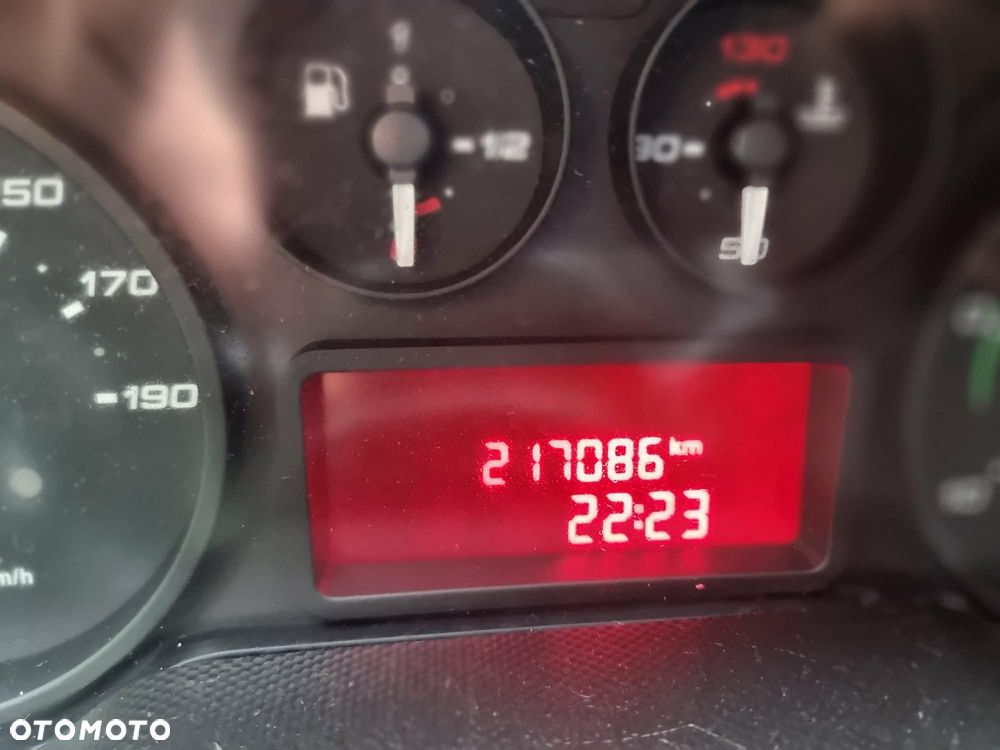 Iveco 35C13 - 5