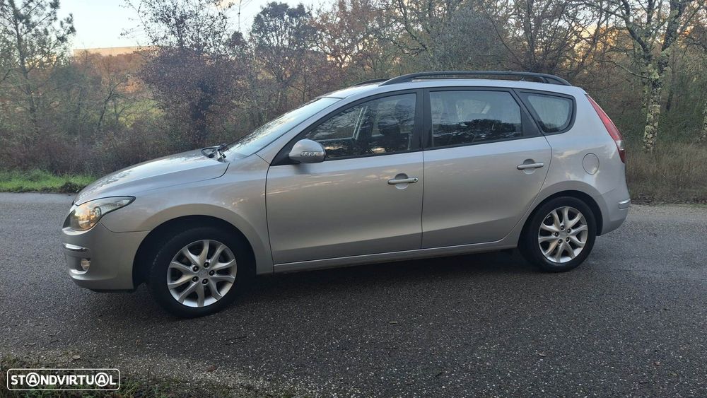 Hyundai i30 CW 1.4 CVVT Blue Comfort - 18