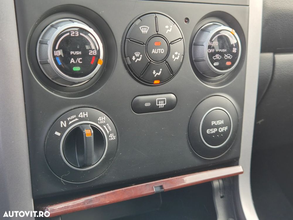 Suzuki Grand Vitara 1.9 DDiS Club DPF Family - 10