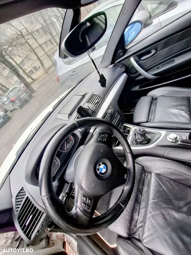 BMW Seria 1 123d Coupe - 12