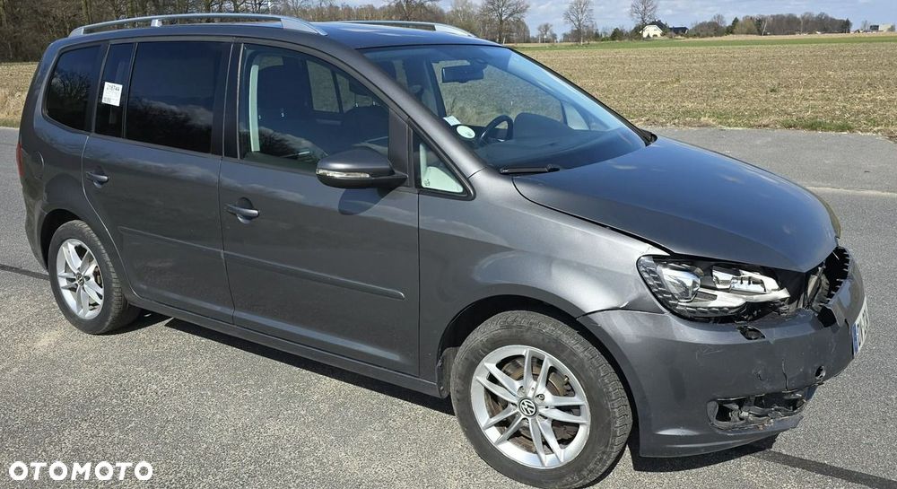Volkswagen Touran - 6
