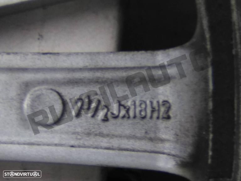 Jante Alumínio R18 679_6212 Bmw 1 (f20) [2011_2019] 118d - 9
