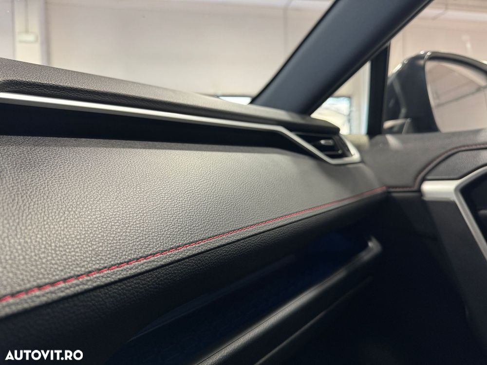 Toyota RAV4 2.5 PHEV VVT-iE 4x4 Style Bi-Tone - 15